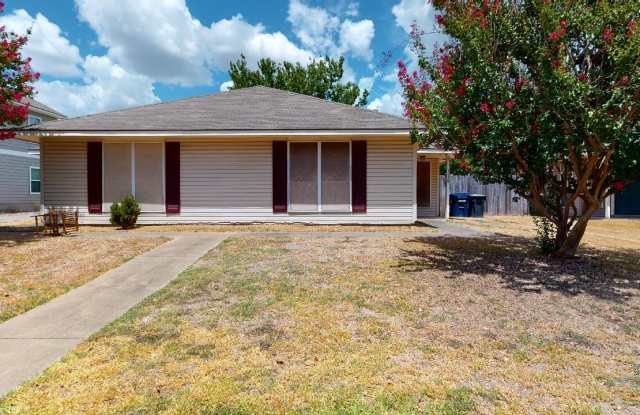 1139 Oney Hervey Dr