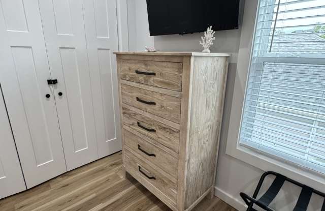 118 Ne 75th St