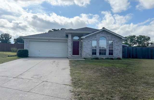 Photo of 205 Cardinal Court