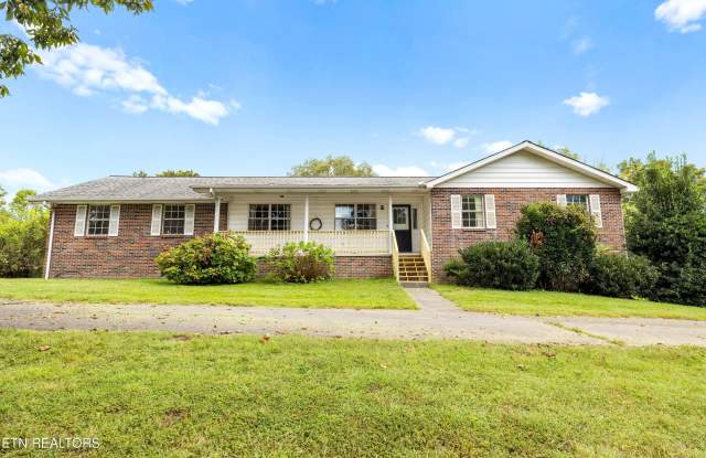 804 Chilhowee View Rd