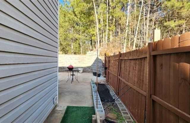 3825 Jackson Shoals Court