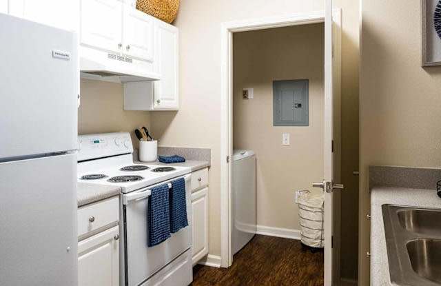 7250 Arbor Vista Dr Unit E21