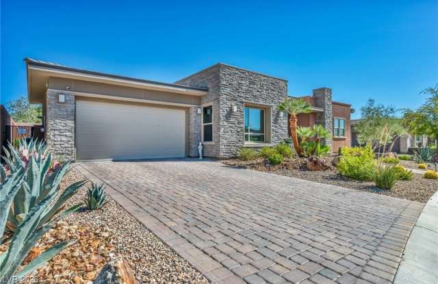 10018 Regency Square Avenue