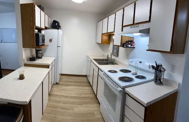 Photo of East Gate Manor