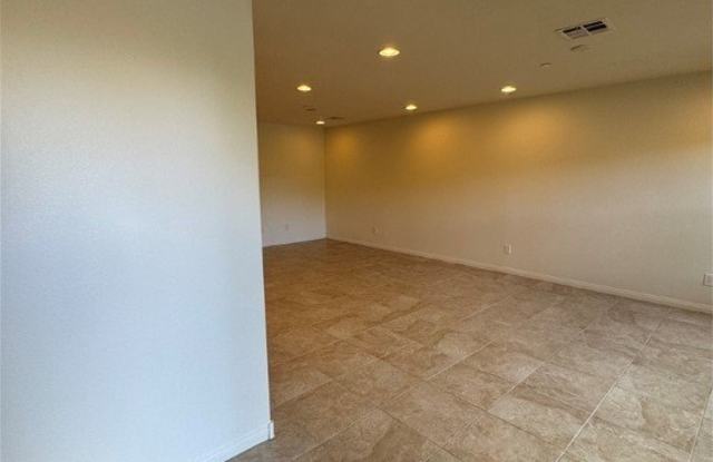 3045 Camino Sereno Avenue