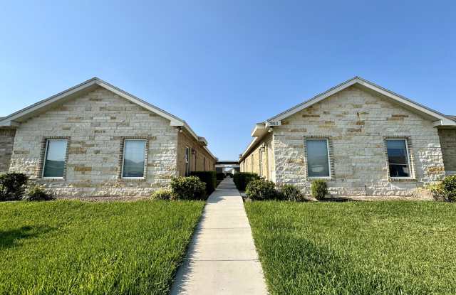 3913 Hawthorne Avenue - 1