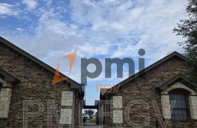 Photo of 112 West Amy Drive