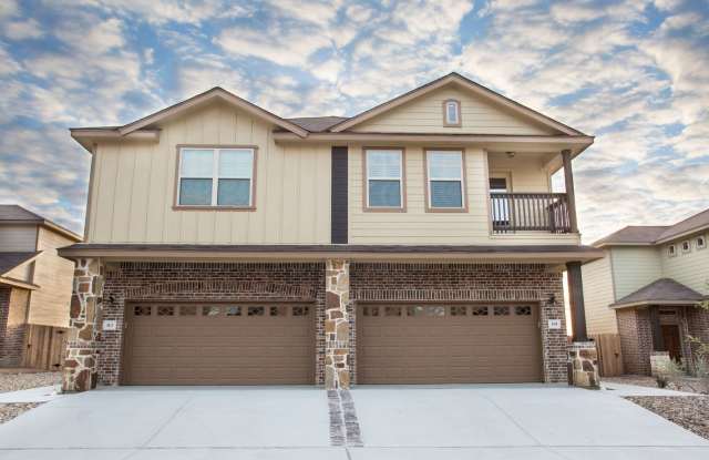 Beautiful 3 Bedroom Luxury Townhome, Kyle, Texas! photos photos