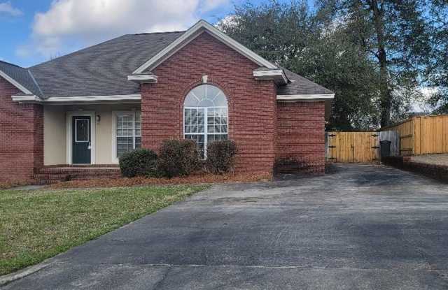 AVAILABLE NOW - CALL US FOR A SHOWING!