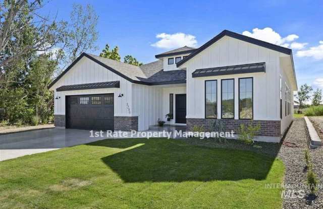 3280 South Ruffian Lane