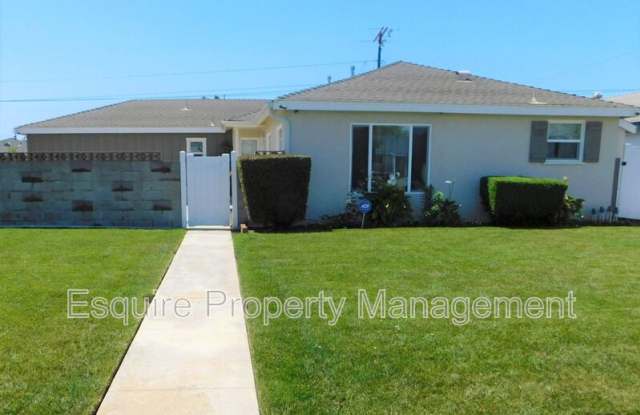216 NECTARINE STREET