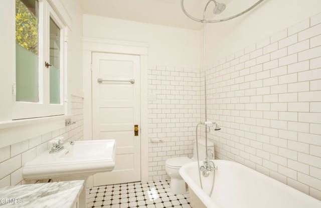 847 South Los Robles Avenue