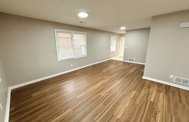 705 Gordon Smith Boulevard - 1Unit 1