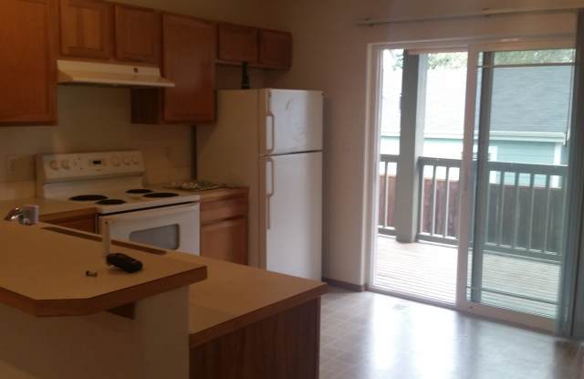 602 North 9th Avenue Southwest