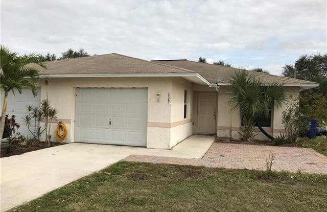 723 Gordon AVE S - 723 Gordon Ave S, Lehigh Acres, FL 33973