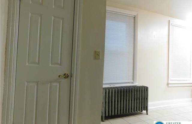 826 Main Street unit: 2