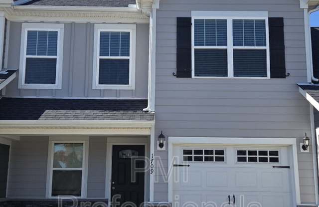 Photo of 1709 Calypso Dr