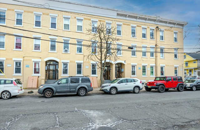 424 Division Street - 3