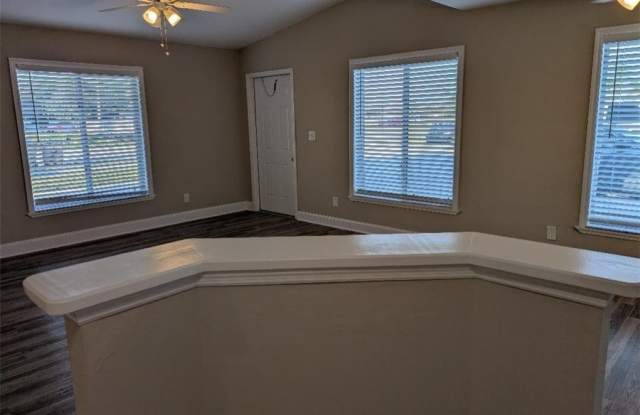 214 Hancock Bridge Parkway unit: 1