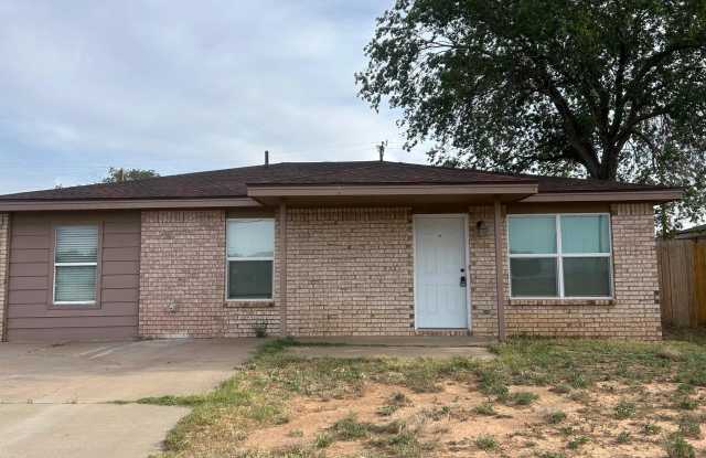 Photo of 4630 Erskine Street