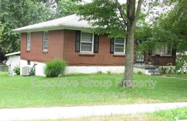 418 Sycamore St