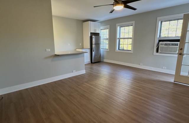 Photo of 730 Judson Ave