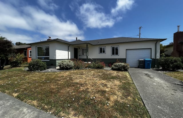 1120 Austin Way - 1120 Austin Way, Arcata, CA 95521