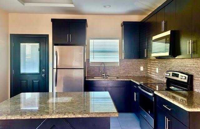 3616 Whitewing Avenue