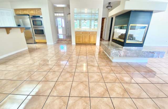 IMMACULATE HOME LOCATED IN SUMMERLIN, 4 BEDROOM 3.5 BATH, 3 CAR GARAGE