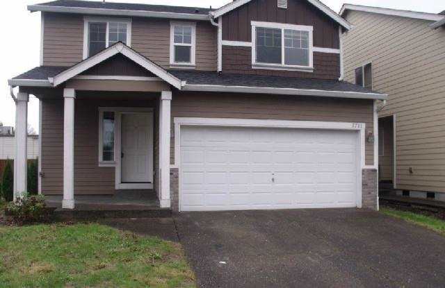 Spacious 4 Bedroom Home w/ Fully Fenced Yard & 2 Car Garage!