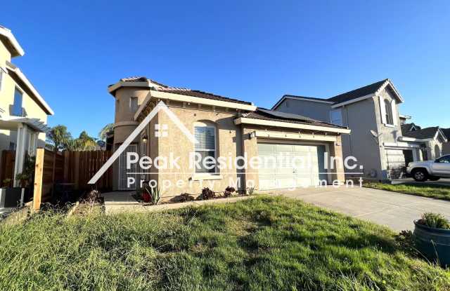 Wonderful Elk Grove 3bd/2ba Home with 2 Car Garage!