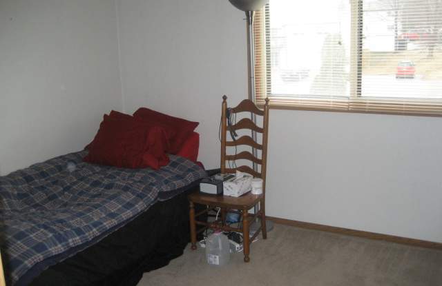 1 Bedroom, 1 Bath Condo on Iowa City's West Side