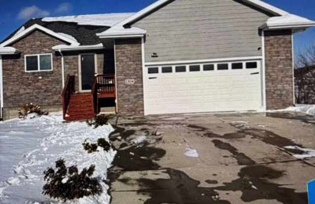 Beautiful 4 Bedroom Home for Rent