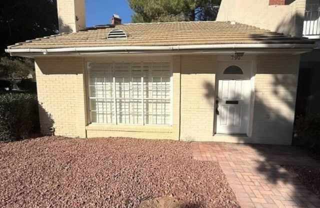 Photo of 790 Tam O Shanter