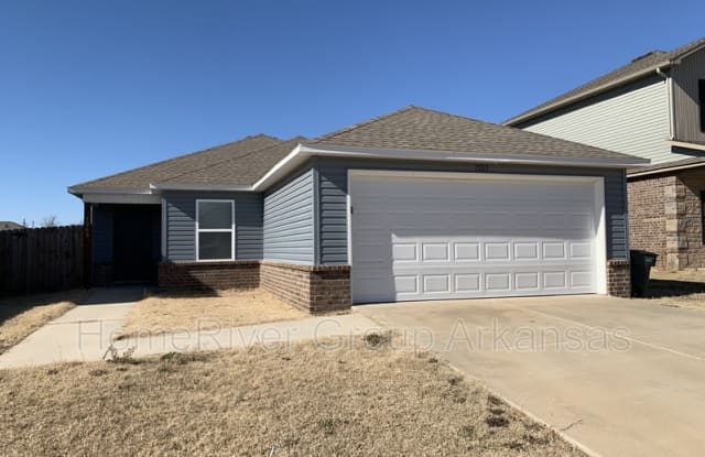 1265 S Ivory Bill Ln - 1265 South Ivory Bill Lane, Fayetteville, AR 72701