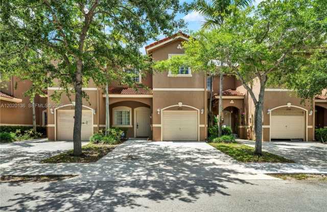 8566 SW 214th Way