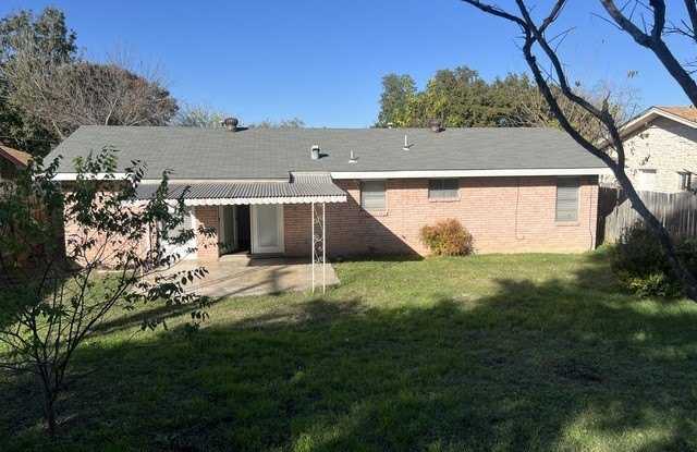 3418 QUAKERTOWN DR