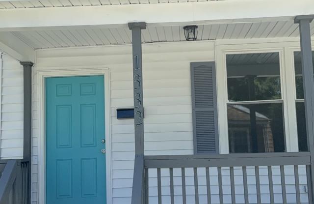 Photo of 1332 29TH ST