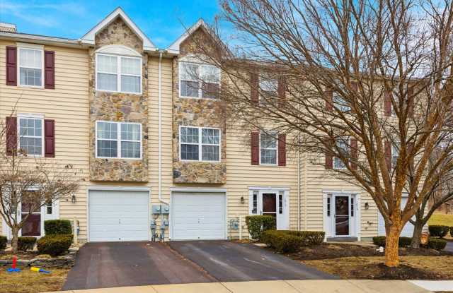 3BD/2.5BA Townhome in Prime Phoenixville Location!
