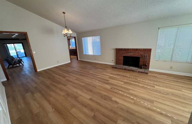 Spacious Central Ventura Home