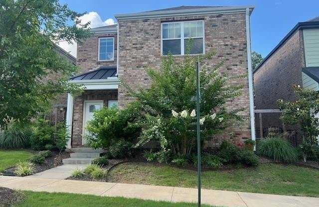 2382  E Frontier Elm  DR