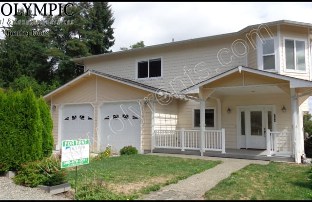 704 5th Ave SW # A - 704 5th Ave SW, Tumwater, WA 98512