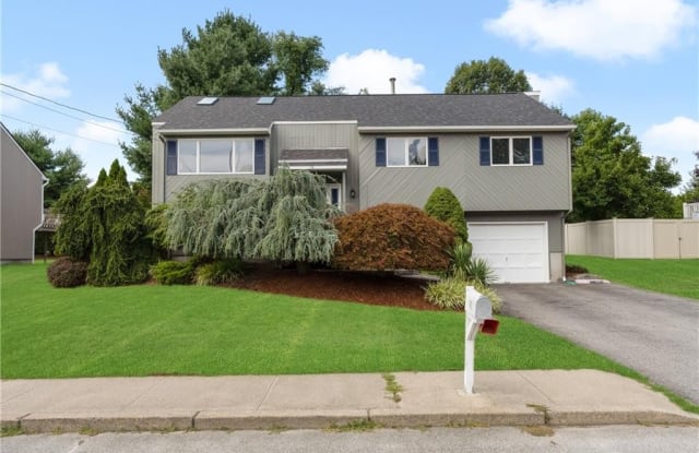 66 Valley View Drive - 66 Valley View Drive, Cranston, RI 02921