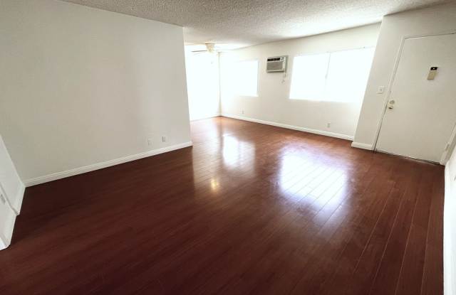 3207 Bagley