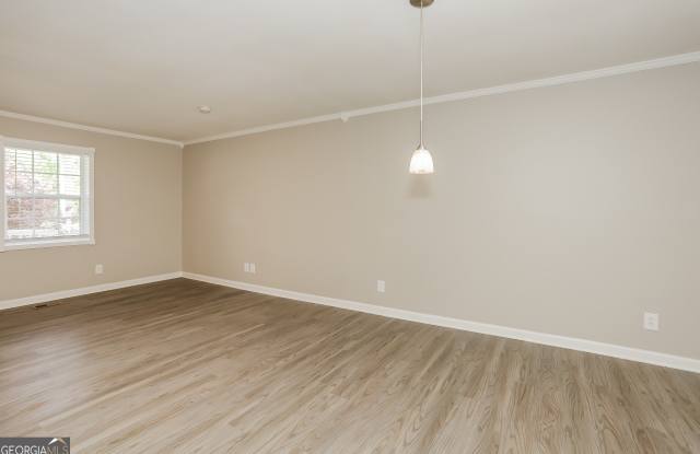 15 Pine Valley Drive