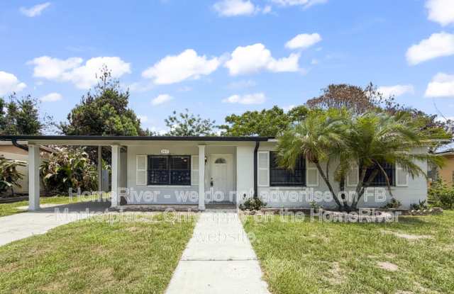 3971 Queen Anne Dr