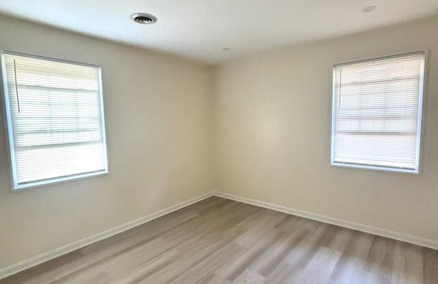 1228 Alfred Street NE