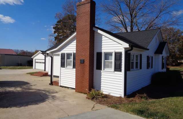 Photo of Kernersville Location-2 Bedroom House