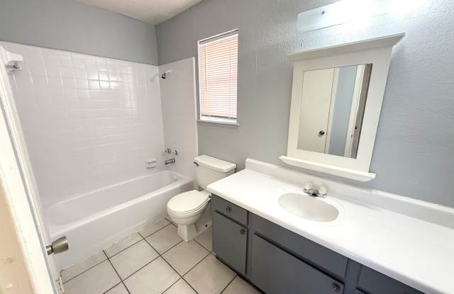 4717 NTH 11TH ST-U39