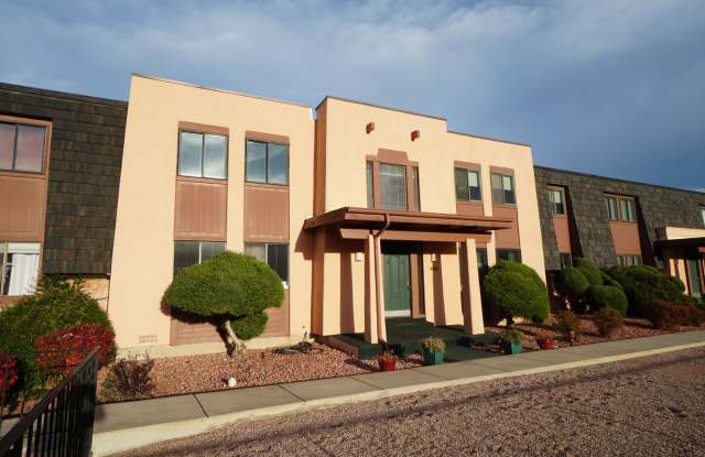 2905 Mesa Road, Unit D
